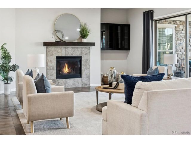 23130 E Del Norte Cir, Aurora, CO 80016