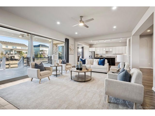 23130 E Del Norte Cir, Aurora, CO 80016