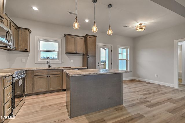 3270 Old State Route 34, Limestone, TN 37681