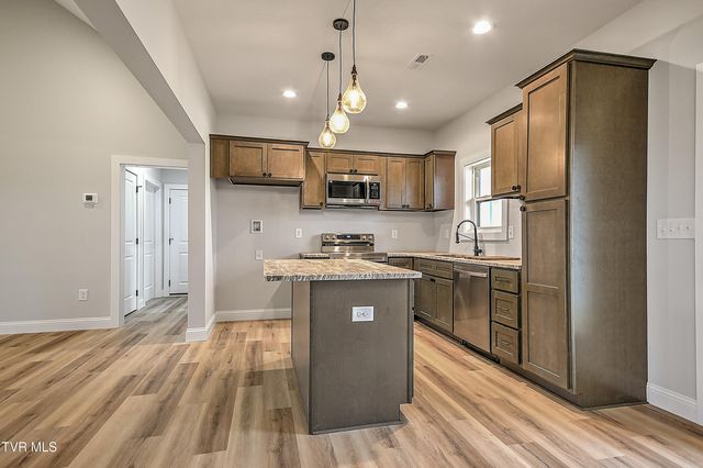 3270 Old State Route 34, Limestone, TN 37681