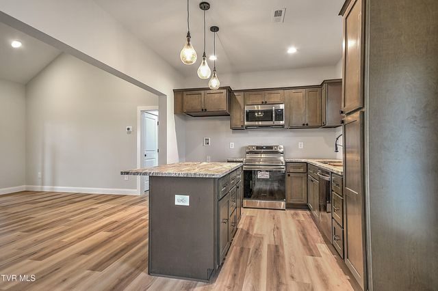 3270 Old State Route 34, Limestone, TN 37681