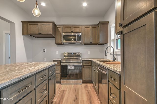 3270 Old State Route 34, Limestone, TN 37681