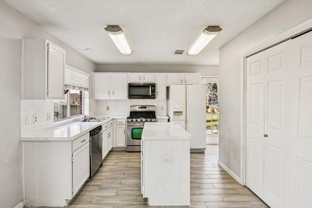 10234 Tablerock Drive, Houston, TX 77064