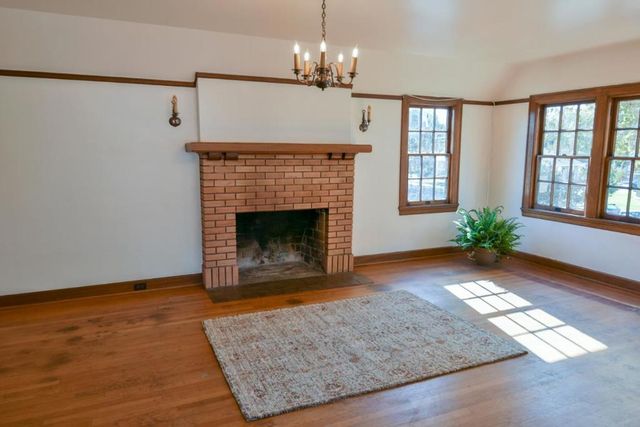 929935 Monterey Street, Hollister, CA 95023