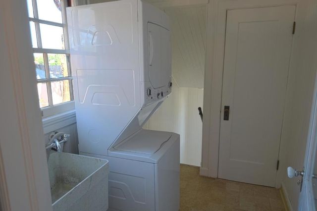 929935 Monterey Street, Hollister, CA 95023