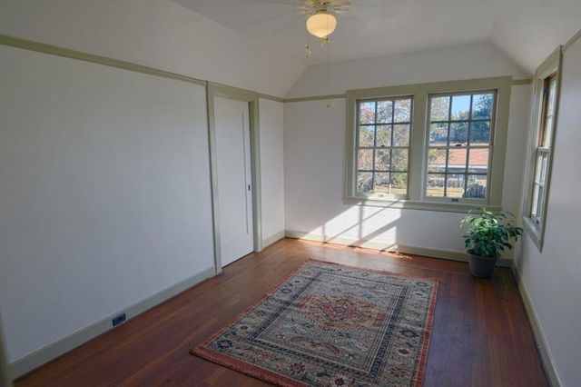 929935 Monterey Street, Hollister, CA 95023