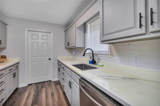 46 Christopher Circle, Nahunta, GA 31553