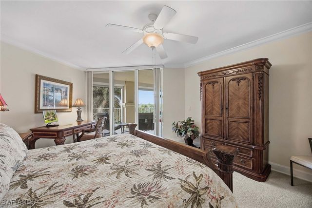 6597 Nicholas BLVD E 405, Naples, FL 34108
