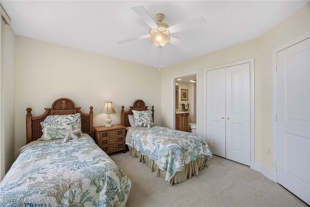6597 Nicholas BLVD E 405, Naples, FL 34108