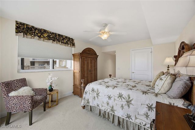 6597 Nicholas BLVD E 405, Naples, FL 34108