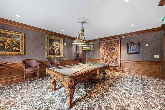 6597 Nicholas BLVD E 405, Naples, FL 34108