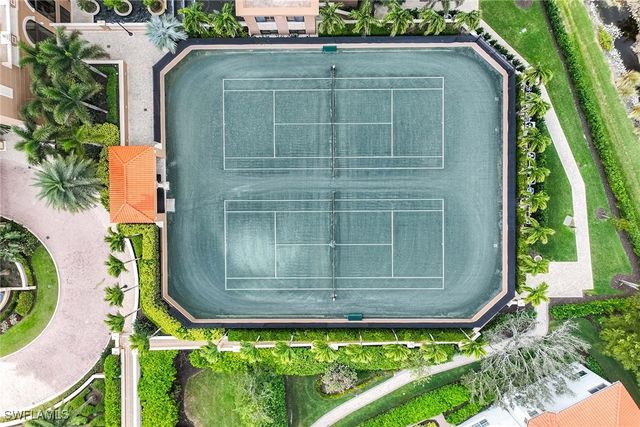 6597 Nicholas BLVD E 405, Naples, FL 34108