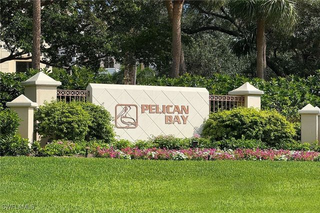 6597 Nicholas BLVD E 405, Naples, FL 34108