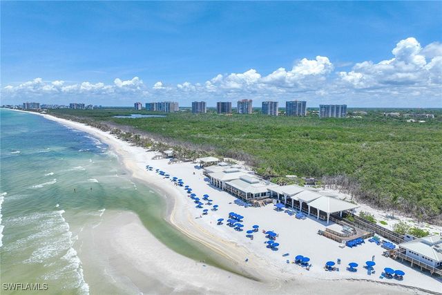6597 Nicholas BLVD E 405, Naples, FL 34108