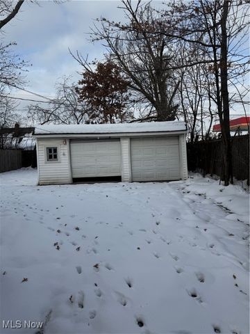 21607 Libby Road, Maple Heights, OH 44137