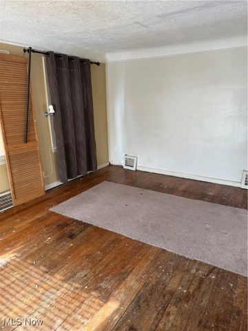 21607 Libby Road, Maple Heights, OH 44137