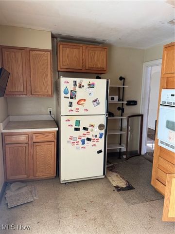 21607 Libby Road, Maple Heights, OH 44137