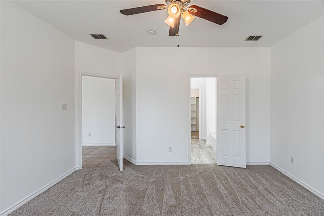 1301 Hennessey Court, Fort Worth, TX 76131