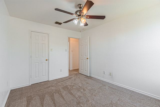 1301 Hennessey Court, Fort Worth, TX 76131