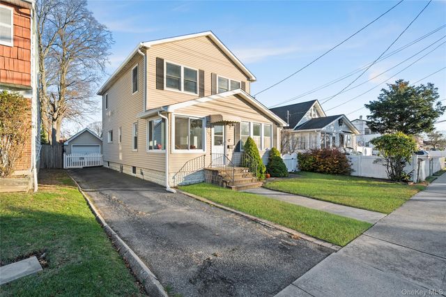 2847 Grand Avenue, Baldwin, NY 11510