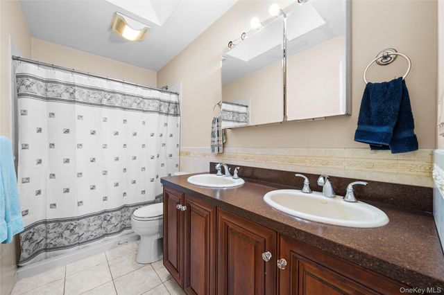 2847 Grand Avenue, Baldwin, NY 11510