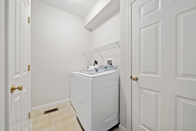 58 Bagnell Dr 58, Pembroke, MA 02359