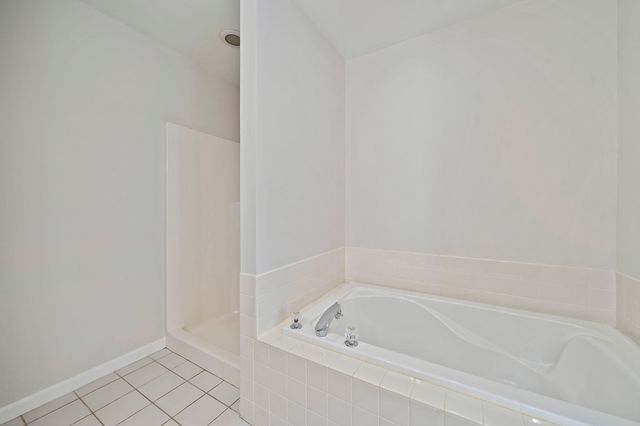 58 Bagnell Dr 58, Pembroke, MA 02359