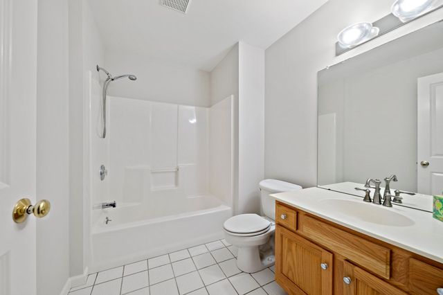 58 Bagnell Dr 58, Pembroke, MA 02359