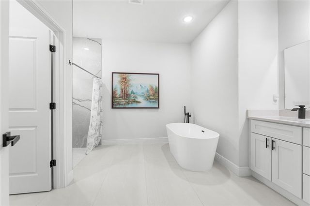 768 MARION OAKS MANOR, Ocala, FL 34473