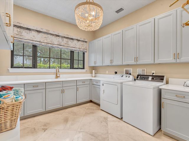 6843 Lost Garden Terrace, Parkland, FL 33076
