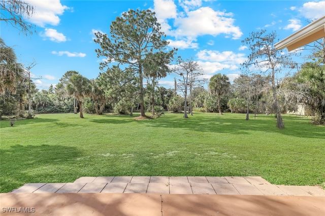 711 21st ST SW, Naples, FL 34117