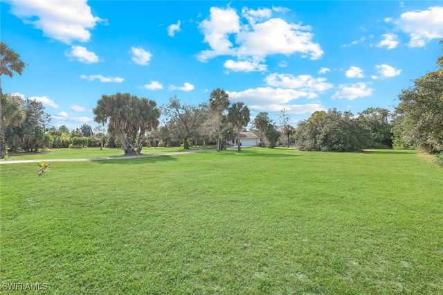 711 21st ST SW, Naples, FL 34117