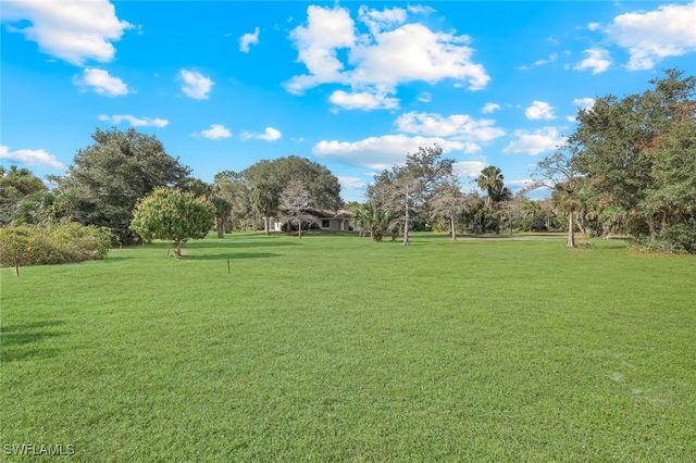 711 21st ST SW, Naples, FL 34117