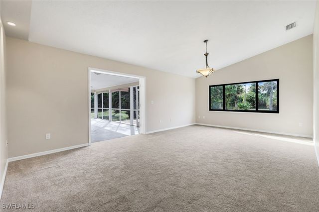 711 21st ST SW, Naples, FL 34117