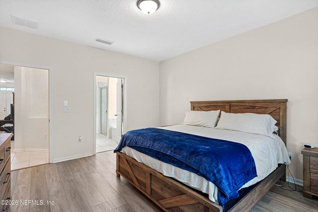 613 LANCEWOOD Court, Orange Park, FL 32073