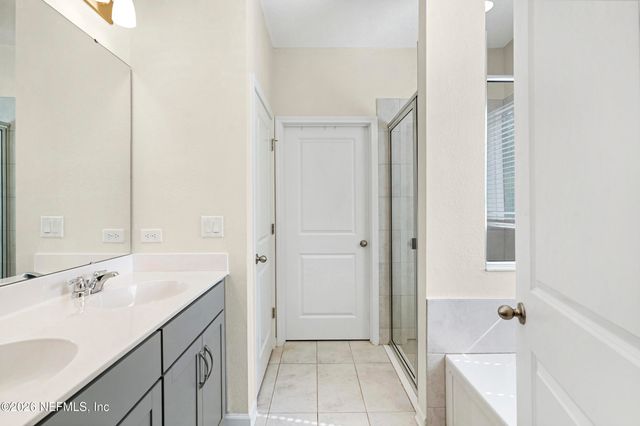 613 LANCEWOOD Court, Orange Park, FL 32073