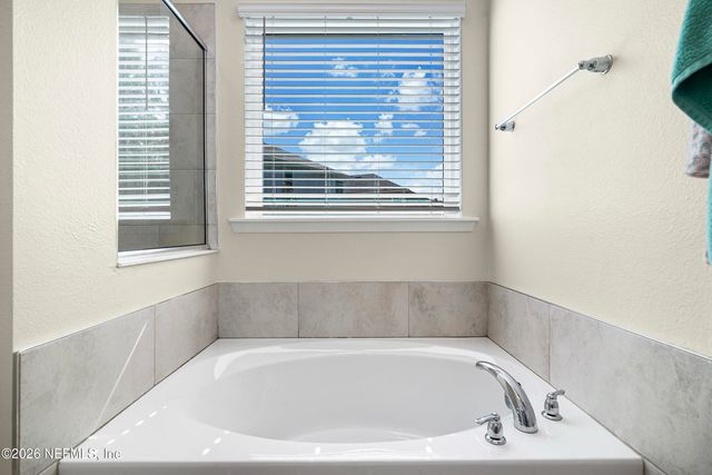 613 LANCEWOOD Court, Orange Park, FL 32073