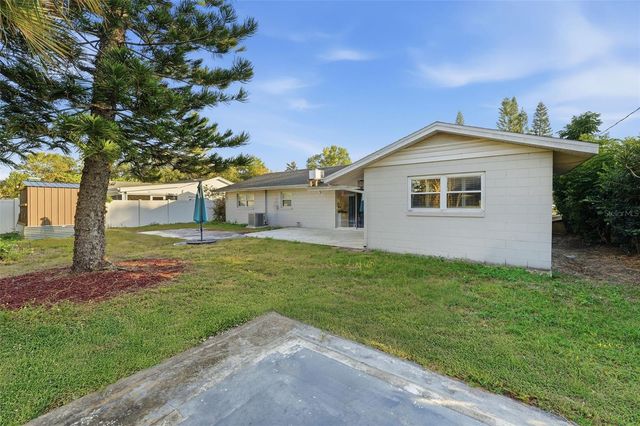 4611 CRANSTON PLACE, Orlando, FL 32812