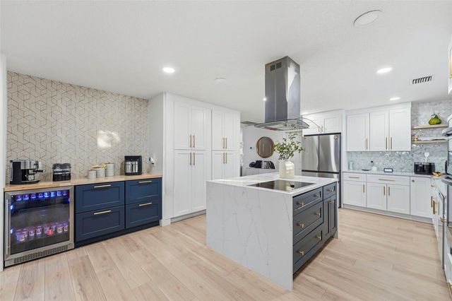 4611 CRANSTON PLACE, Orlando, FL 32812