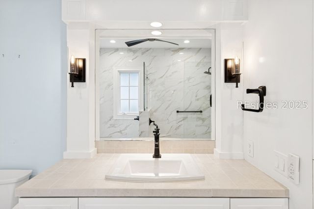 46 Hawthorne Rd, Bluffton, SC 29910