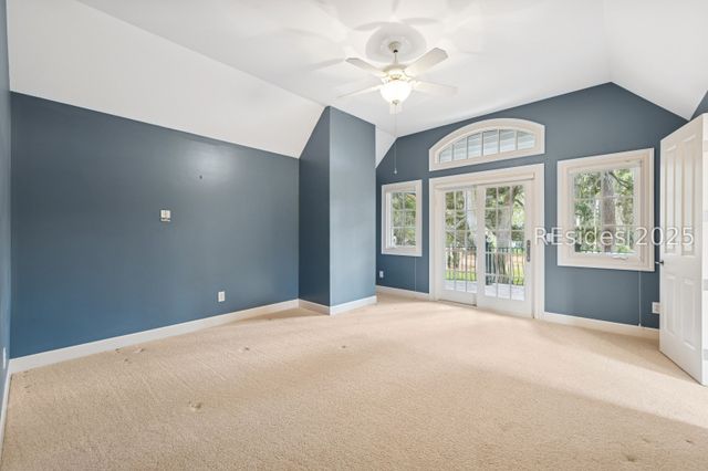 46 Hawthorne Rd, Bluffton, SC 29910