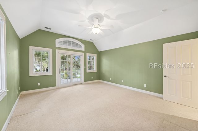 46 Hawthorne Rd, Bluffton, SC 29910