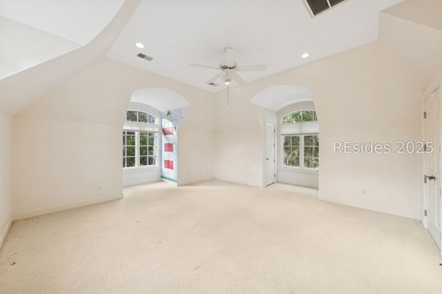 46 Hawthorne Rd, Bluffton, SC 29910