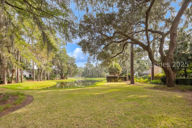 46 Hawthorne Rd, Bluffton, SC 29910