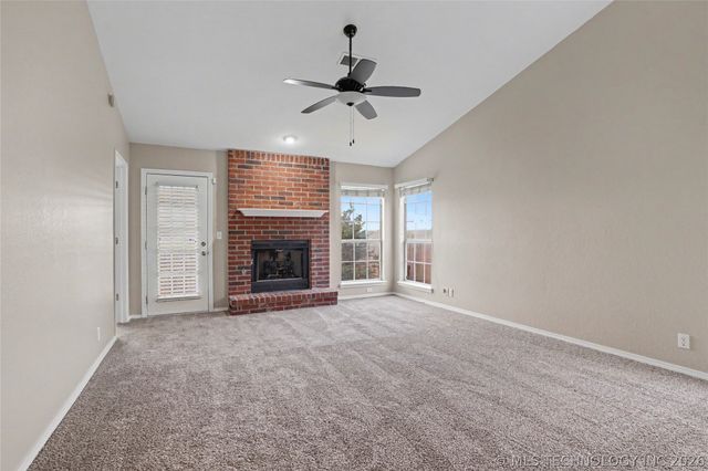 10710 E 115th Place S, Bixby, OK 74008