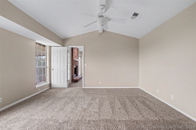 10710 E 115th Place S, Bixby, OK 74008