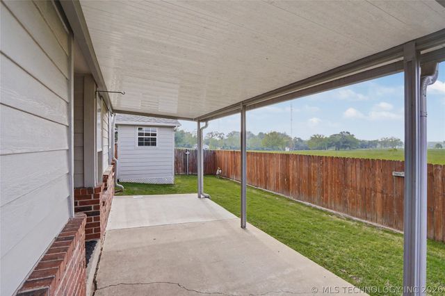 10710 E 115th Place S, Bixby, OK 74008