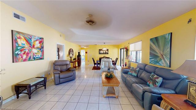 5842 Crabwood CT, Fort Myers, FL 33919