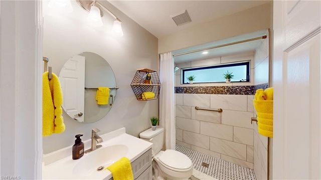 5842 Crabwood CT, Fort Myers, FL 33919