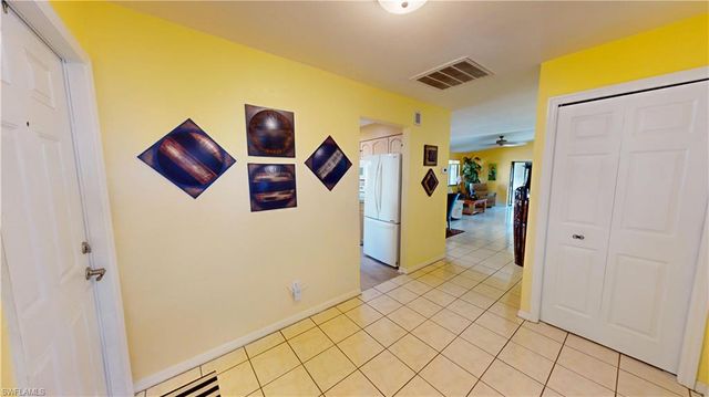 5842 Crabwood CT, Fort Myers, FL 33919